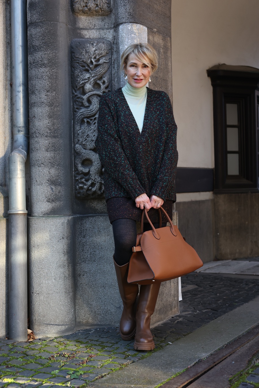 glamupyourlifestyle Coss-Outfit ue-50-blog ue-40-mode Stimme Wahlen The-Row-Tasche